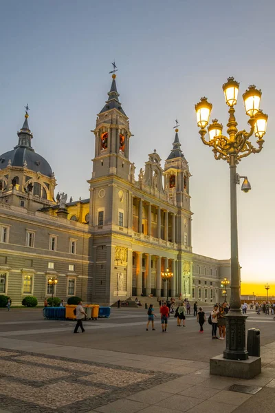 Madrid Španělsko Října 2017 Sunset Výhled Katedrálu Almudena Madri — Stock fotografie