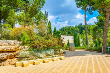 Çocuk anma töreninde Yad Vashem kompleksi, Jerusalem, İsrail
