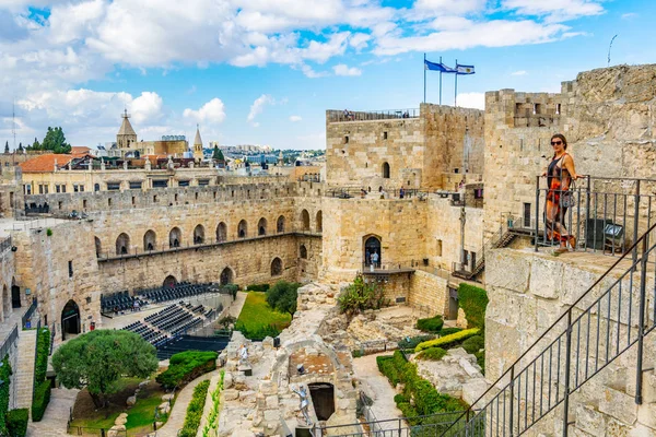 Pátio interno da torre de Davi em Jerusalém, Israel — Fotografia de Stock