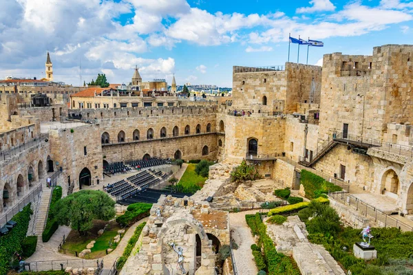 Εσωτερική αυλή του ο Πύργος του Δαβίδ σε Ιερουσαλήμ, Ισραήλ — Φωτογραφία Αρχείου