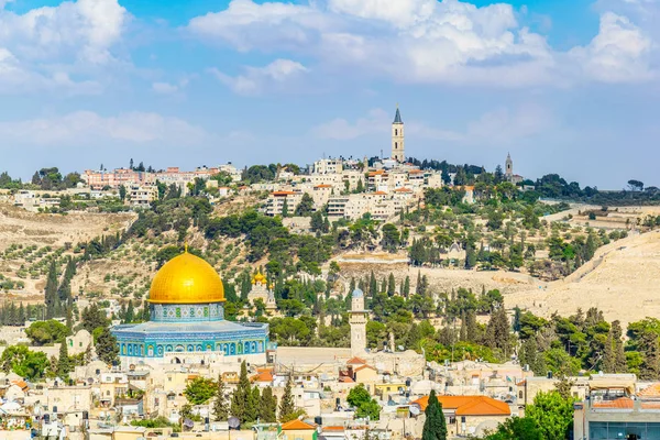 Jerusalén dominada por la cúpula dorada de la cúpula de la roca, Es — Foto de Stock