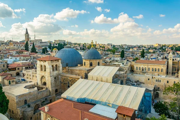 Cityspace de Jerusalém com igreja de santo sepulcro, Israel — Fotografia de Stock