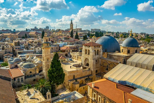 Cityspace de Jerusalém com igreja de santo sepulcro, Israel — Fotografia de Stock