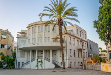 Eski Belediye Binası olarak adlandırılan beit Ha'ir Bialik kare Tel Aviv'de olduğunu