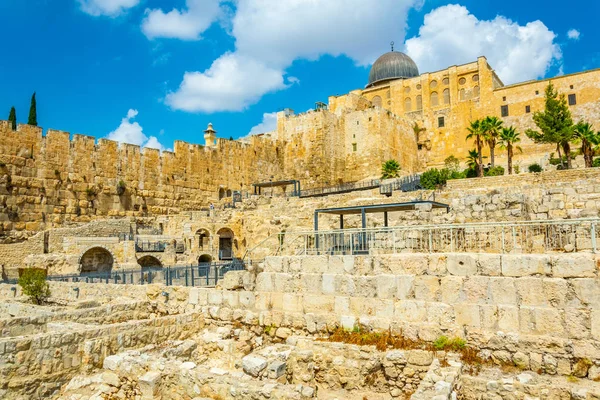 Scavi di mura occidentali nella città vecchia di Gerusalemme, Israele — Foto Stock