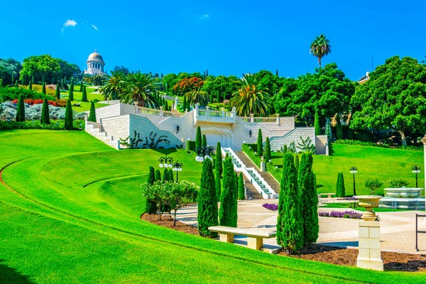 Hermosos jardines Bahai en Haifa, Israel —  Fotos de Stock