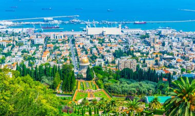 Haifa, İsrail Bahai bahçeleri havadan görünümü