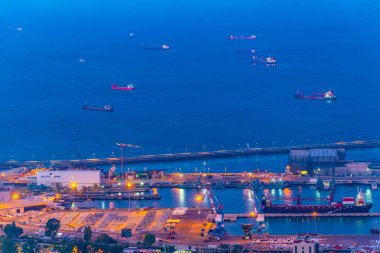 Haifa, İsrail'in gün batımı görünümü