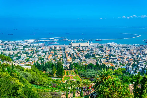 Luchtfoto van de Bahai tuinen in Haifa, Israël — Stockfoto