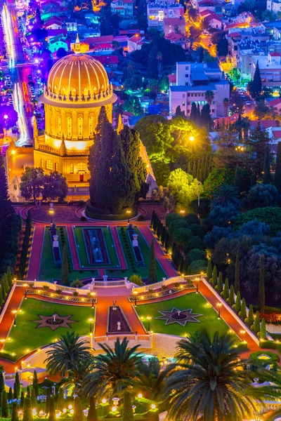 Vista del atardecer de los jardines Bahai en Haifa, Israel — Foto de Stock