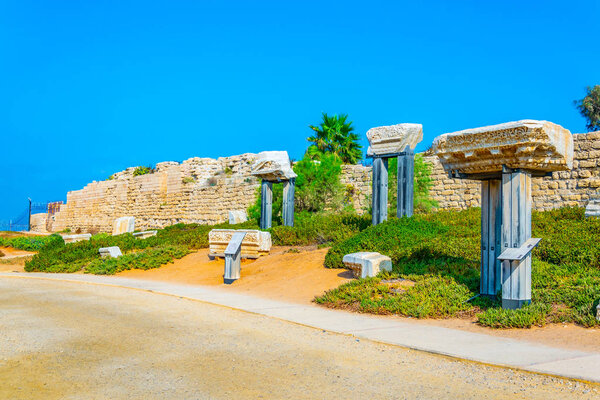 Руины Кесарии в Израиле
