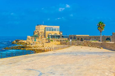 İsrail eski Caesarea kıyı şeridi