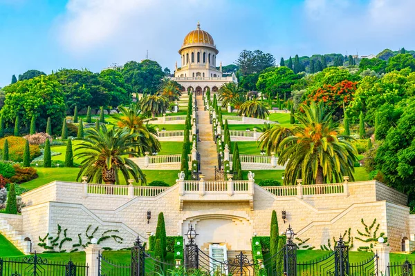 Hermosos jardines Bahai en Haifa, Israel — Foto de Stock