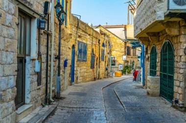Tsfat/Safed, İsrail dar bir sokakta görünümünü