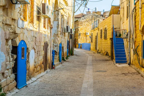 Tsfat/Safed, İsrail dar bir sokakta görünümünü