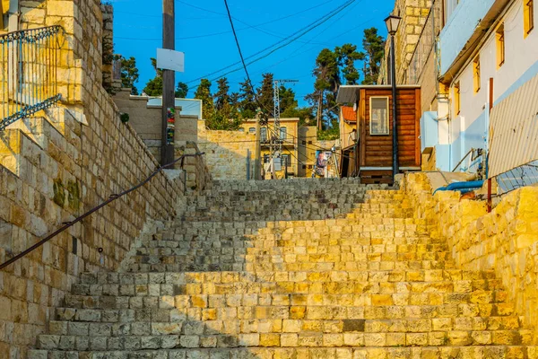 Weergave van steile trap in Tsfat/Safed, Israël — Stockfoto