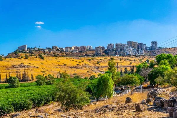 Luchtfoto van Tiberias vanaf mount Arbel in Israël — Stockfoto