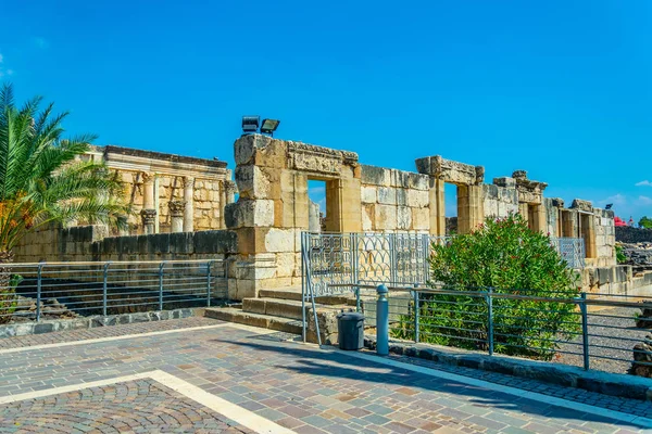 Ruiny starověké synagogy v Kafarnaum, Petr — Stock fotografie