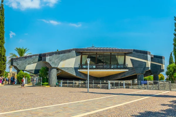 İsrail'de karmaşık Capernaum içinde modern Kilisesi — Stok fotoğraf