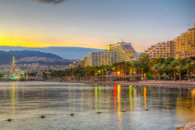 Eilat İsrail gün batımı görünümü