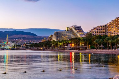 Eilat İsrail gün batımı görünümü