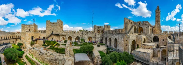 JERUSALEM, ISRAEL, SETEMBRO 8, 2018: Pátio interno da torre de Davi em Jerusalém, Israel — Fotografia de Stock