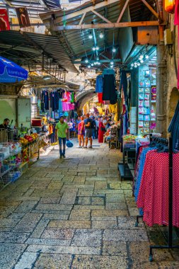 Kudüs, İsrail, 6 Eylül 2018: İnsanlar arasında gezinme