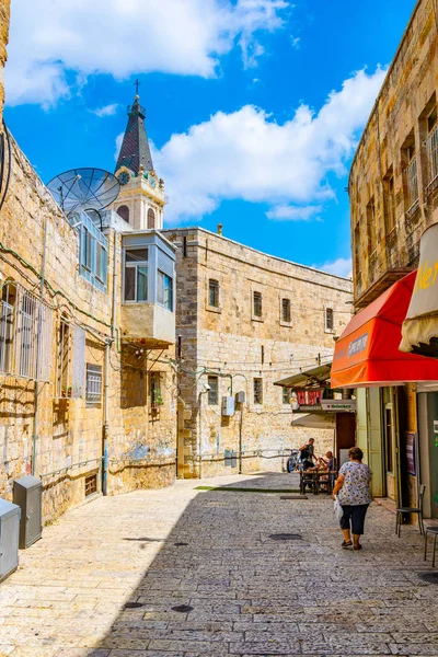 Jeruzalem, Israël, 6 September 2018: Mensen zijn rondreizende throu — Stockfoto