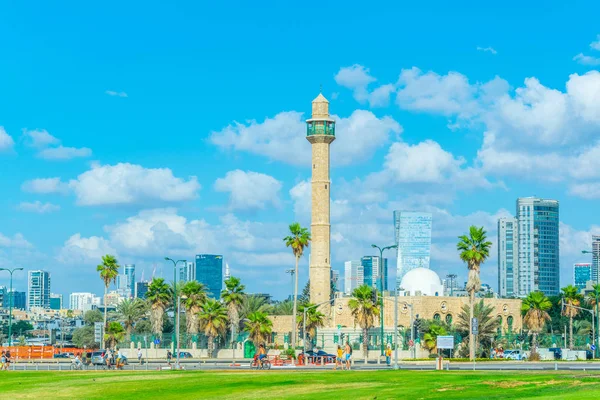 Tel Aviv, İsrail, 9 Eylül 2018: Hasan Bek Camii tel av içinde