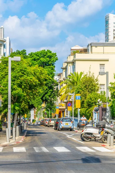 Tel Aviv, İsrail, 10 Eylül 2018: Dar bir sokakta görünümünü