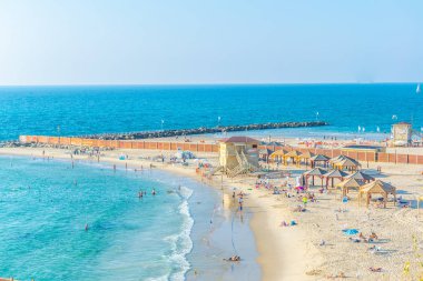 Tel Aviv, İsrail, 10 Eylül 2018: İnsanlar bir sunn tadını çıkarıyor