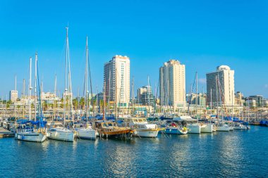 Tel Aviv, İsrail, 10 Eylül 2018: Tel Aviv marina görünümünü