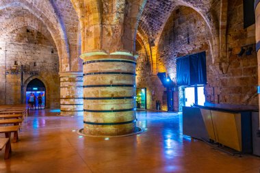 Acre, İsrail, 12 Eylül 2018: Knights hall iç ben