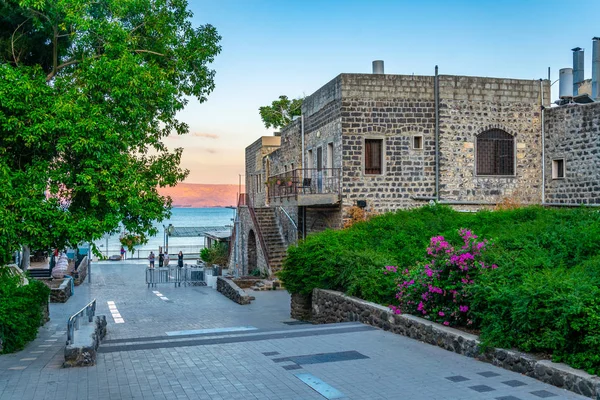 TIBERIAS, ISRAEL, SEPTEMBER 14, 2018: Historical house in Tiberi — Stock Photo, Image