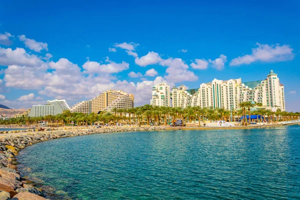 Eilat, israel, dezember 30, 2018: hotels in israeli holiday reso — Stockfoto