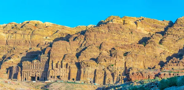 Urn, ipek, Korint ve Sarayı mezarlar, petra, Ürdün — Stok fotoğraf