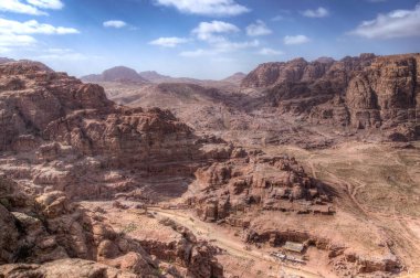 Petra, Ürdün'de antik tiyatro havadan görünümü