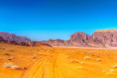 wadi rum çölde Ürdün peyzaj 