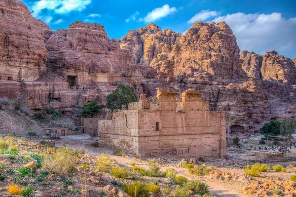 Qasr al Bint i Petra, Jordanien — Stockfoto
