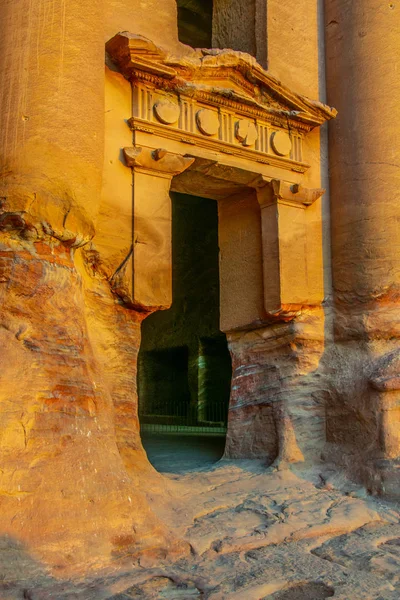 Urn kabrinde petra, Jordan — Stok fotoğraf