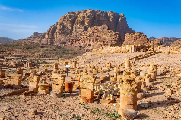 Tempel av bevingade lejon på Petra, Jordanien — Stockfoto