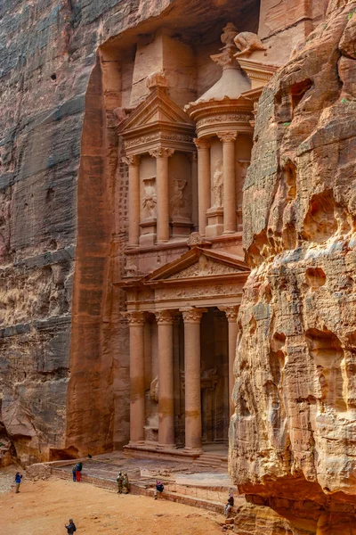 Tombeau Al Khazneh aussi appelé Trésor à Petra, Jordanie — Photo