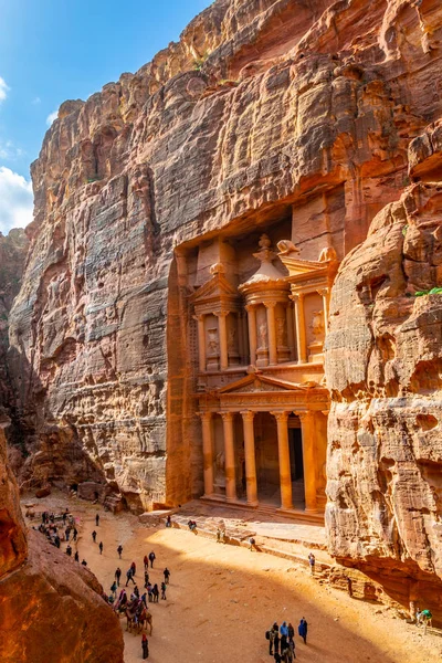 Al Khazneh túmulo também chamado Tesouro em Petra, Jordânia — Fotografia de Stock