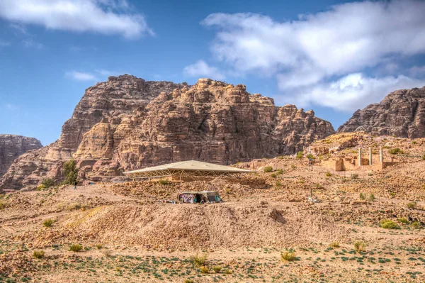 Blick auf die Ruinen der Petra-Kirche in Jordanien — Stockfoto