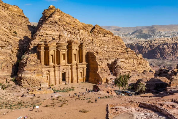 Graf van het klooster in Petra, Jordan — Stockfoto