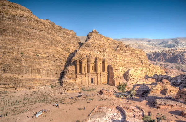 Graf van het klooster in Petra, Jordan — Stockfoto