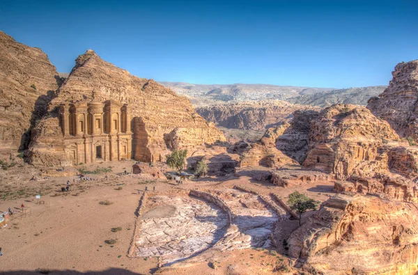 Manastır mezar: Petra, Jordan — Stok fotoğraf