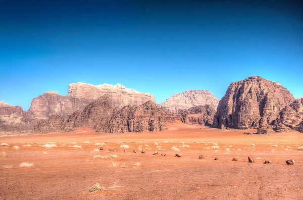 Táj a wadi rum desert, Jordánia — Stock Fotó