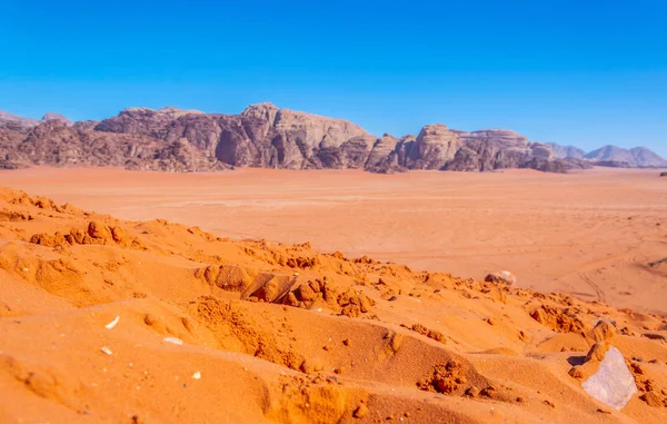 Weergave van een zandduin in Wadi Rum, Jordanië — Stockfoto