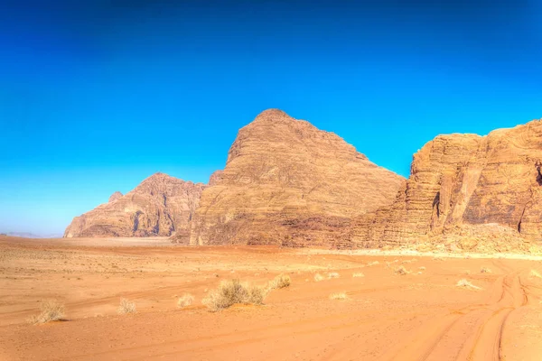 Táj a wadi rum desert, Jordánia — Stock Fotó